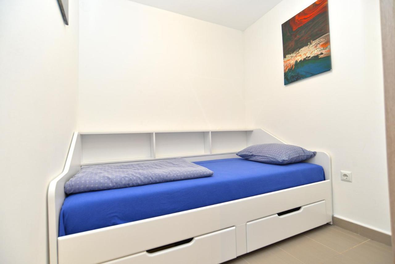 פרוי Apartments Volf 1405 מראה חיצוני תמונה