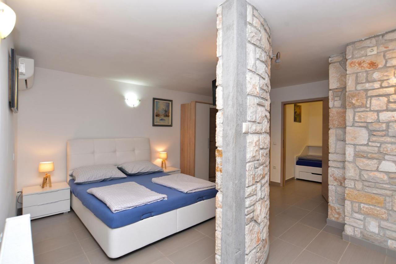 פרוי Apartments Volf 1405 מראה חיצוני תמונה