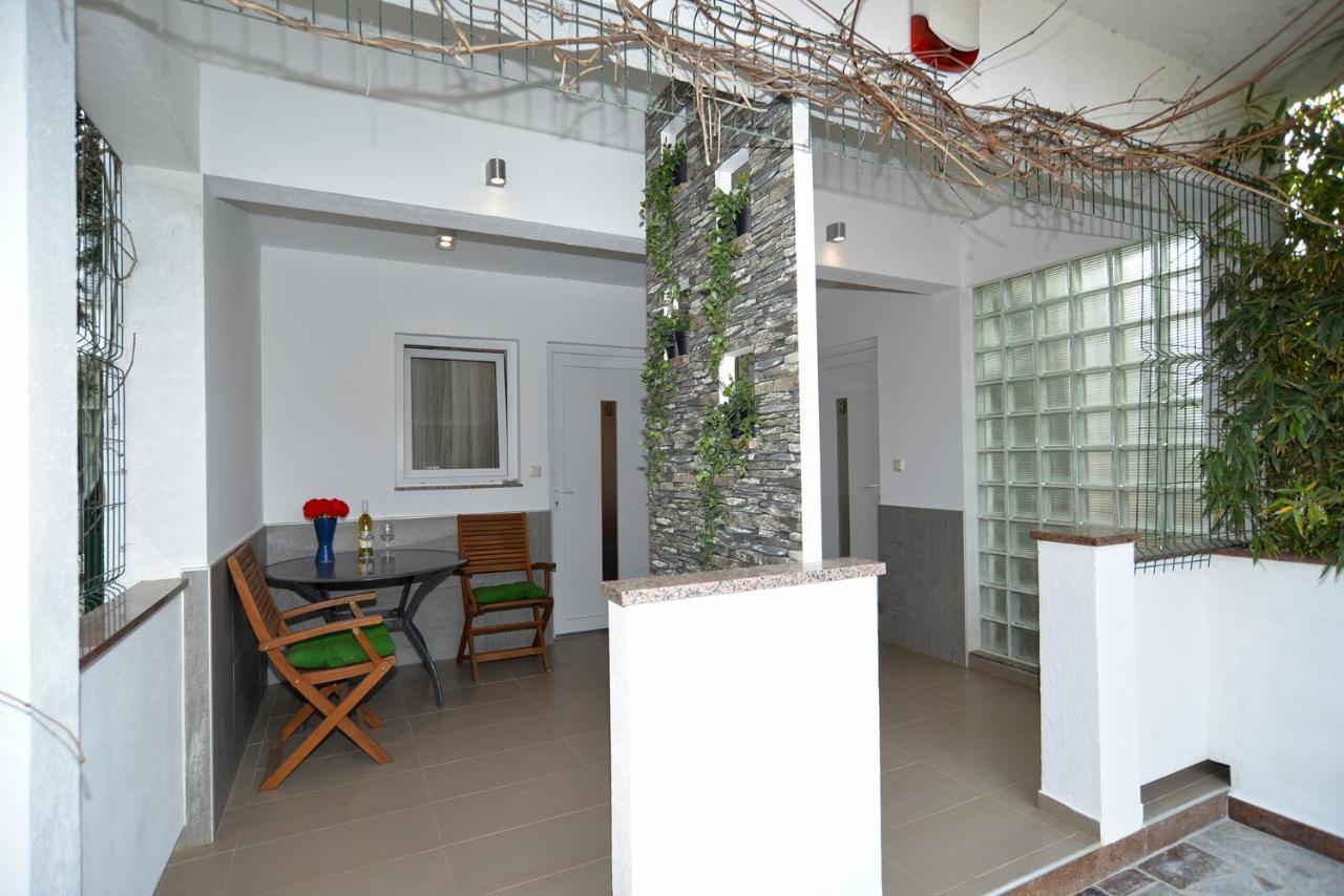 פרוי Apartments Volf 1405 מראה חיצוני תמונה