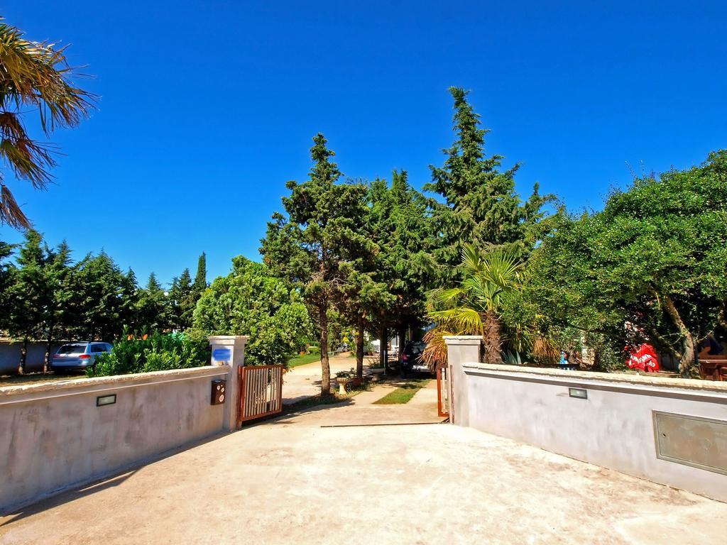 פרוי Apartments Volf 1405 מראה חיצוני תמונה