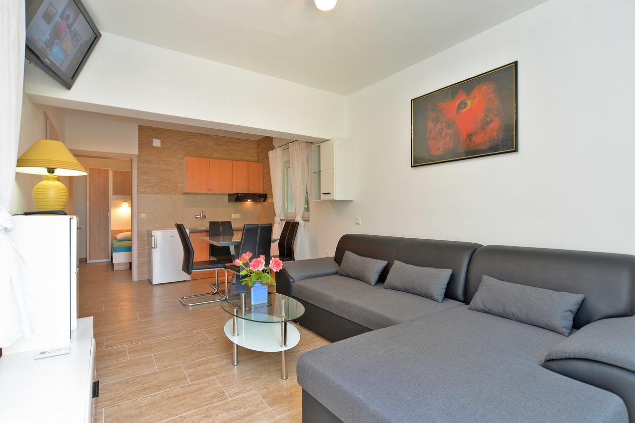 פרוי Apartments Volf 1405 מראה חיצוני תמונה