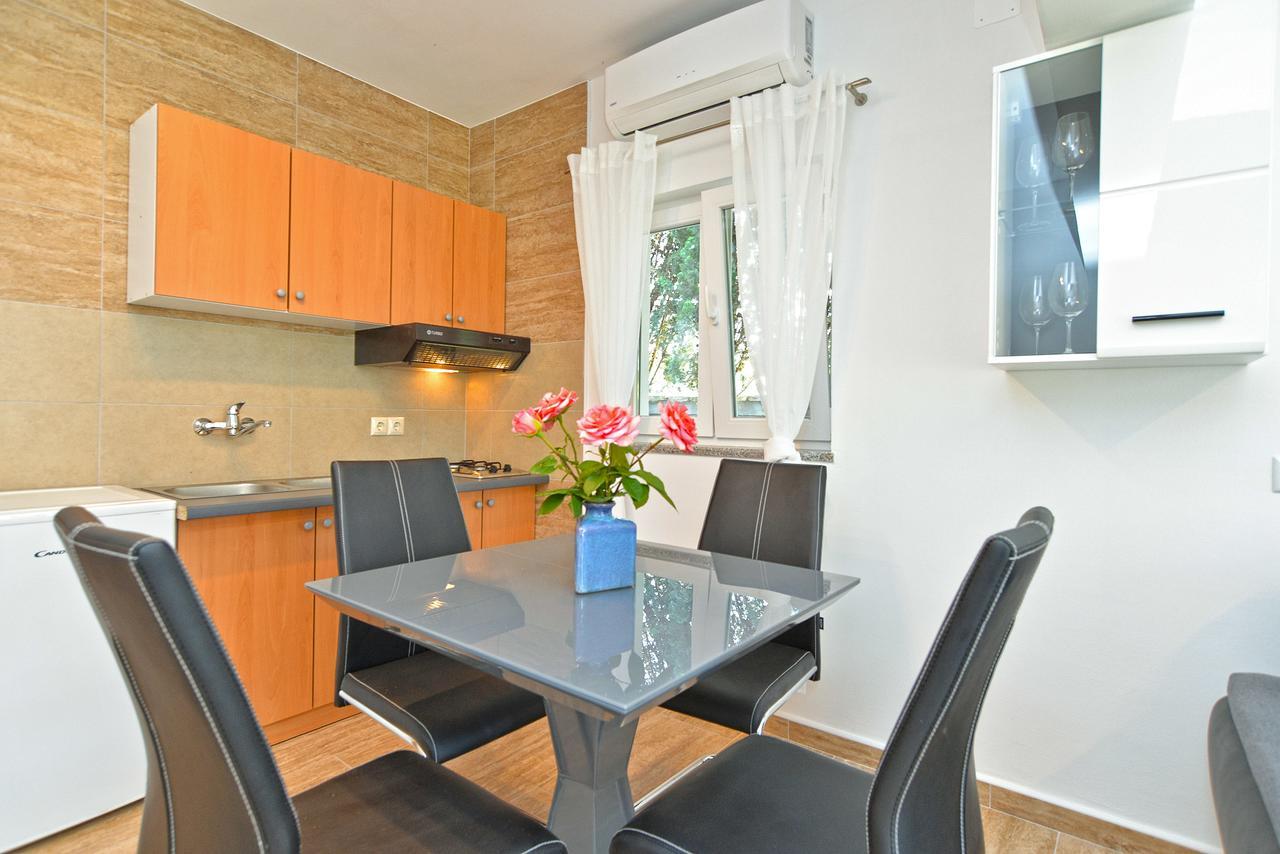פרוי Apartments Volf 1405 מראה חיצוני תמונה